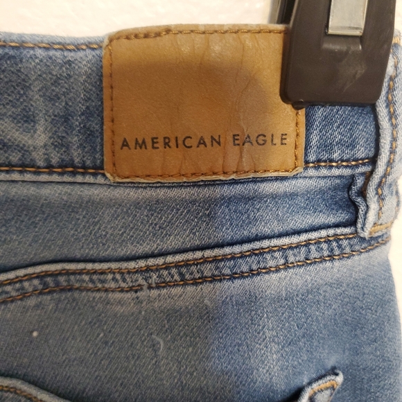 American Eagle Dark Wash Jeans - Picture 3 of 4